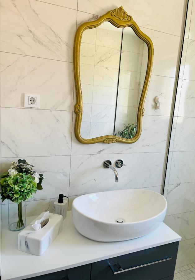 Kia Ora Apartment تروغير المظهر الخارجي الصورة
