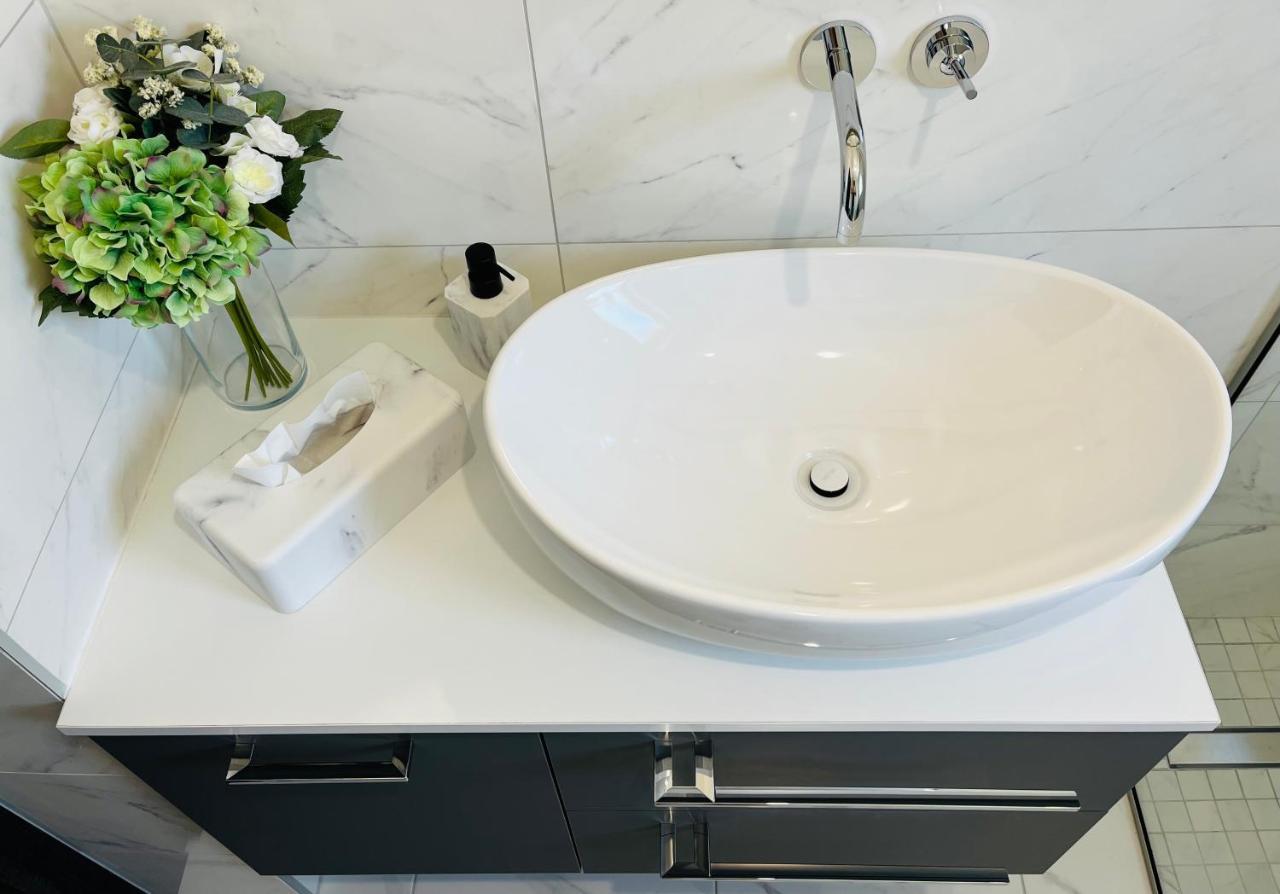 Kia Ora Apartment تروغير المظهر الخارجي الصورة