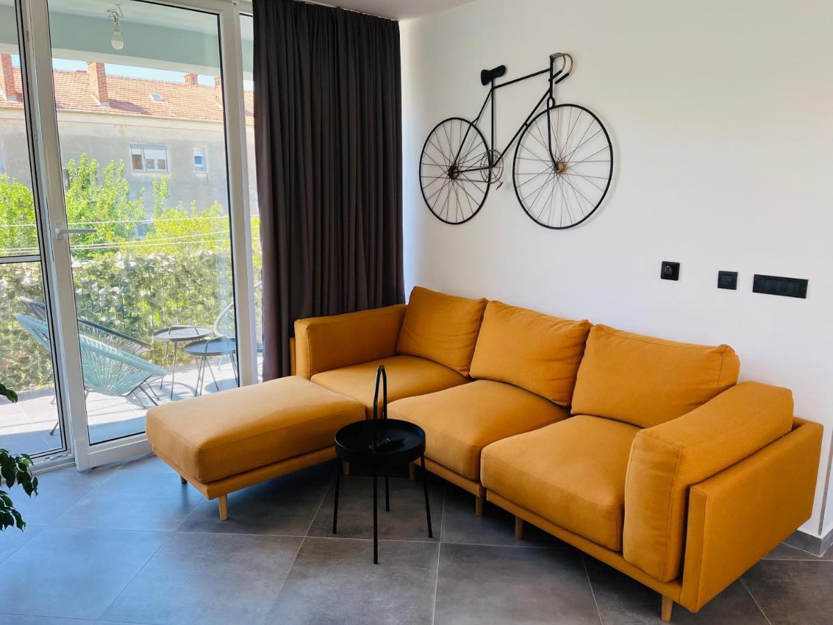 Kia Ora Apartment تروغير المظهر الخارجي الصورة