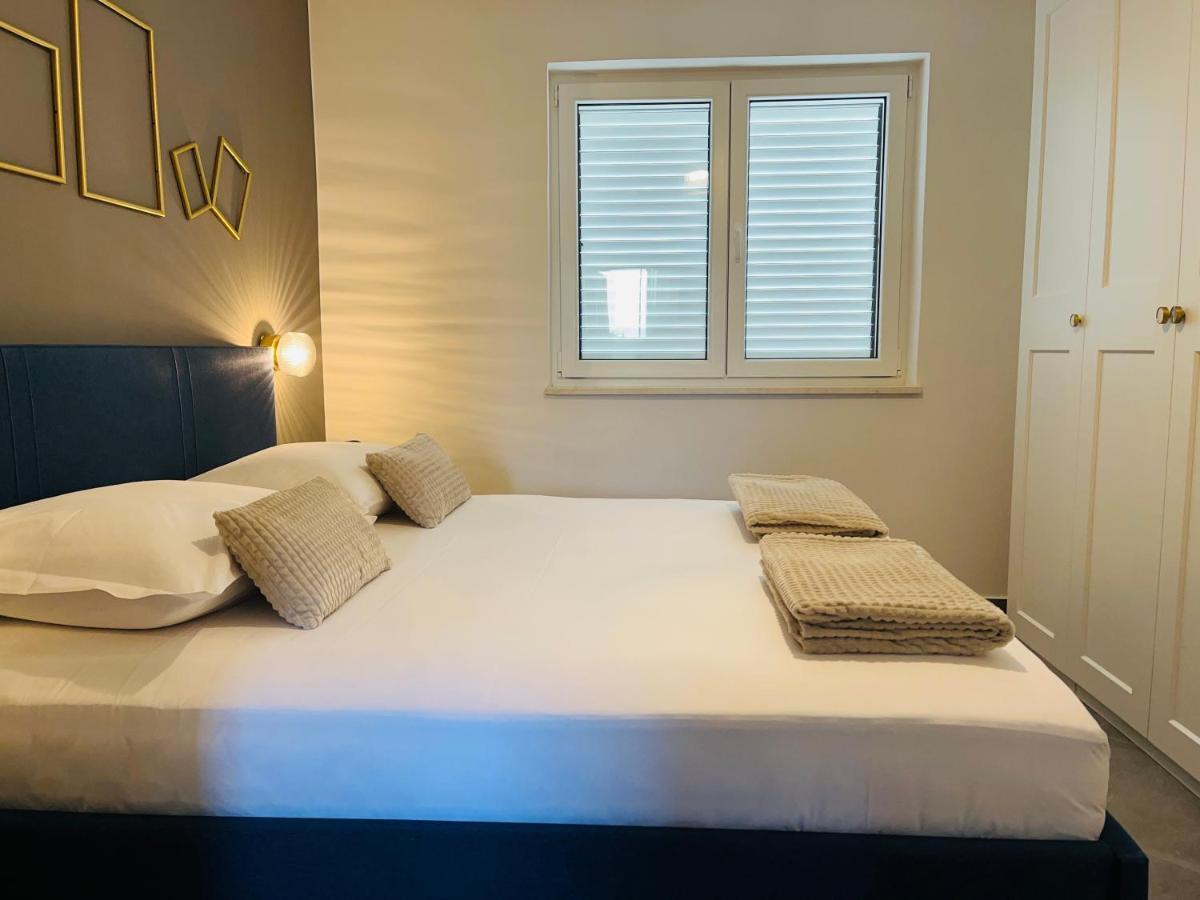 Kia Ora Apartment تروغير المظهر الخارجي الصورة